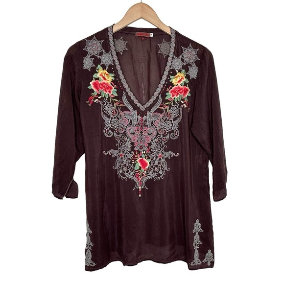 Johnny Was Floral Embroidered V-Neck Tunic Blouse Sz Small Brown 3/4 Sleeve - Picture 1 of 6